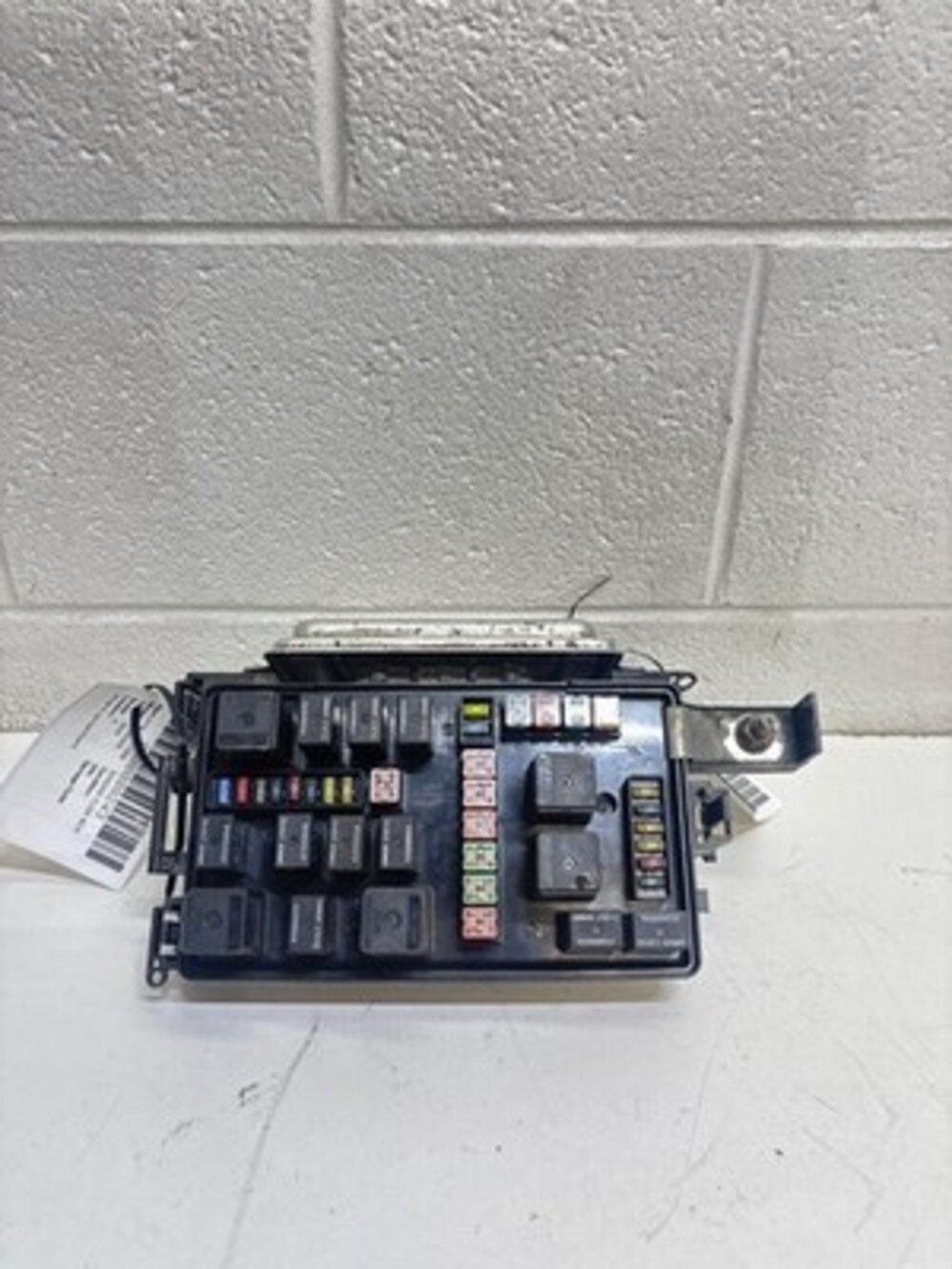 Automotive Underhood Fuse Box